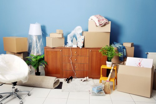 Self storage units in Aldboroughhatch for personal and business use